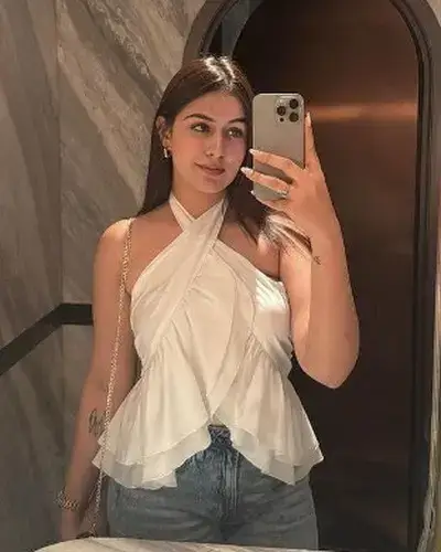 Escorts In Garhakota